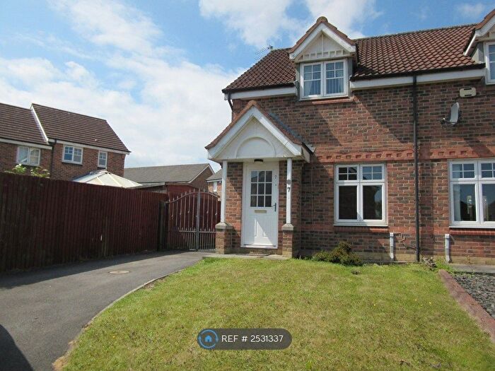2 Bedroom Semi-Detached House To Rent In Baugh Close, Washington, NE37