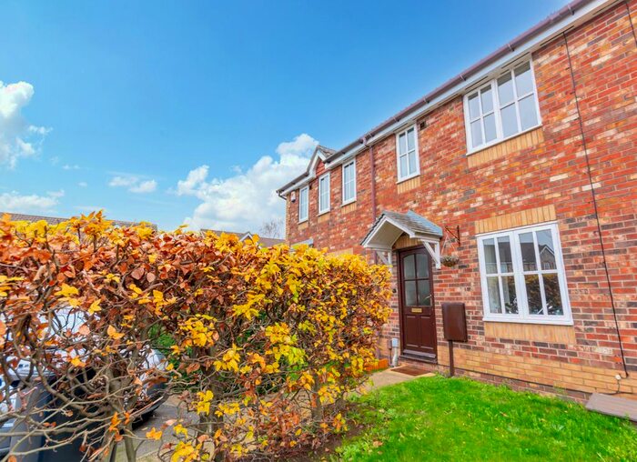 2 Bedroom Terraced House For Sale In Ullswater Close, Gamston, Nottingham, NG2