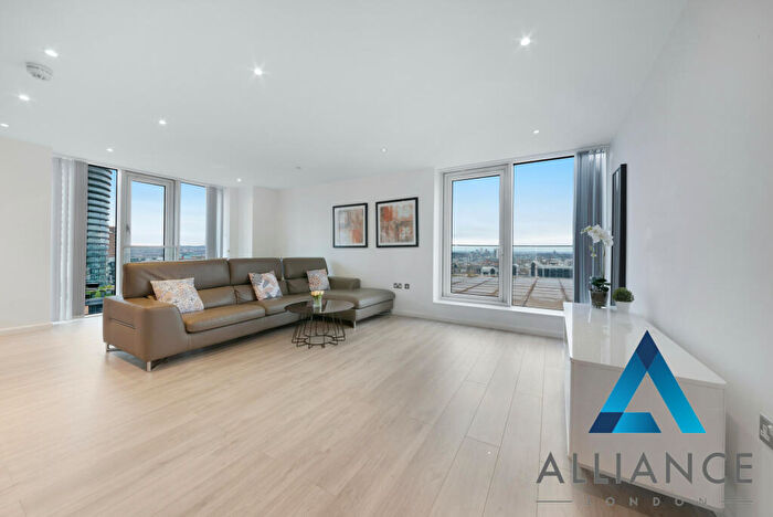 2 Bedroom Flat To Rent In Ability Place, Millharbour, London, E14