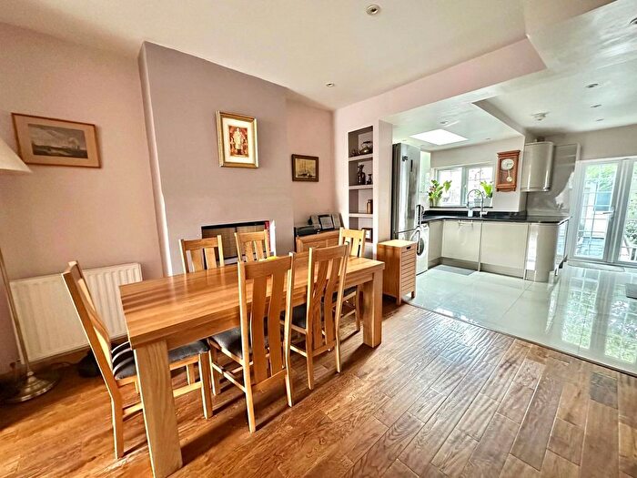 4 Bedroom Terraced House For Sale In Bradgate Road, Catford, Lewisham, London, SE6