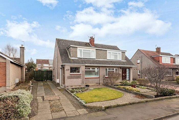 3 Bedroom Semi-Detached House For Sale In Nether Currie Crescent, Currie, EH14