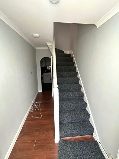 4 Bedroom Terraced House To Rent In Chingford Avenue, London, E4