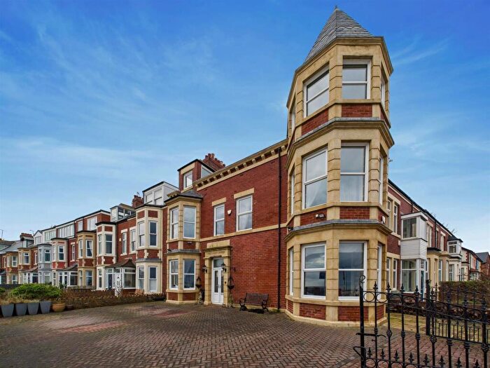 5 Bedroom Terraced House For Sale In Windsor Crescent, Whitley Bay, NE26