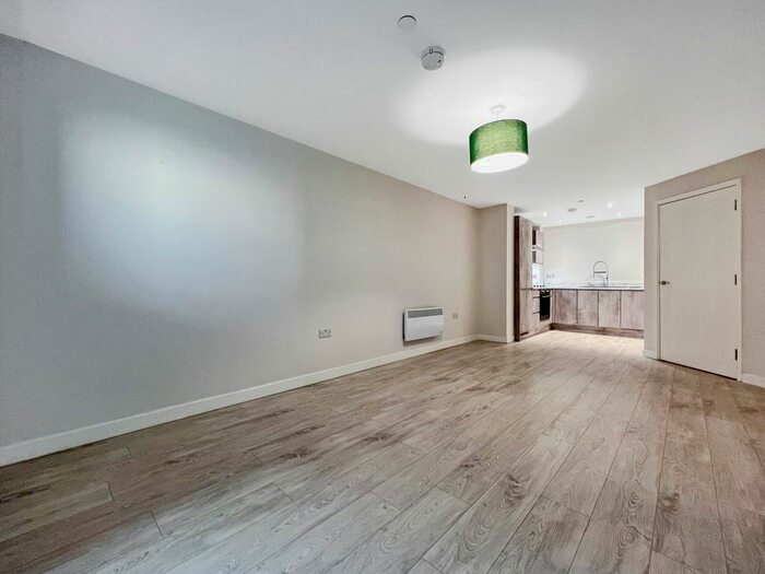 1 Bedroom Flat To Rent In Block E, Victoria Riverside, Leeds City Centre, LS10