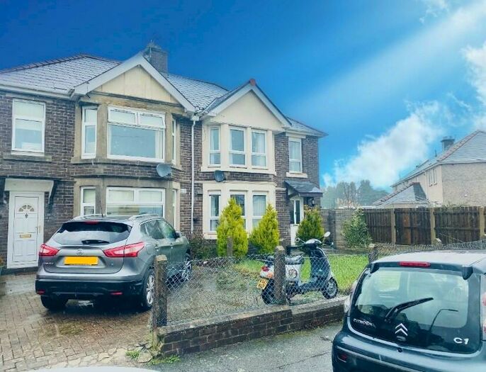 3 Bedroom House To Rent In North Walk, Barry, CF62