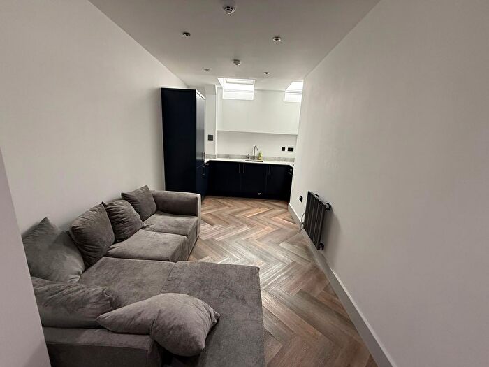 1 Bedroom Flat To Rent In London Road, Romford, RM7