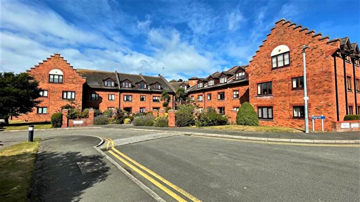 2 Bedroom Retirement Property For Sale In Plas Penrhyn, Penrhyn Bay, Llandudno, LL30