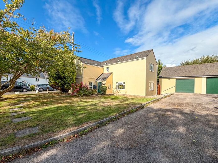 4 Bedroom Detached House For Sale In Relubbus, Spacious Four Bedroom Detached Home, TR20