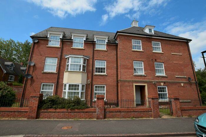 2 Bedroom Apartment To Rent In Harewelle Way, Harrold, MK43