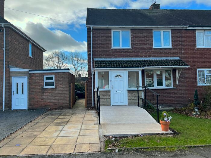 3 Bedroom Semi-Detached House To Rent In Ascot Drive, Cannock WS11