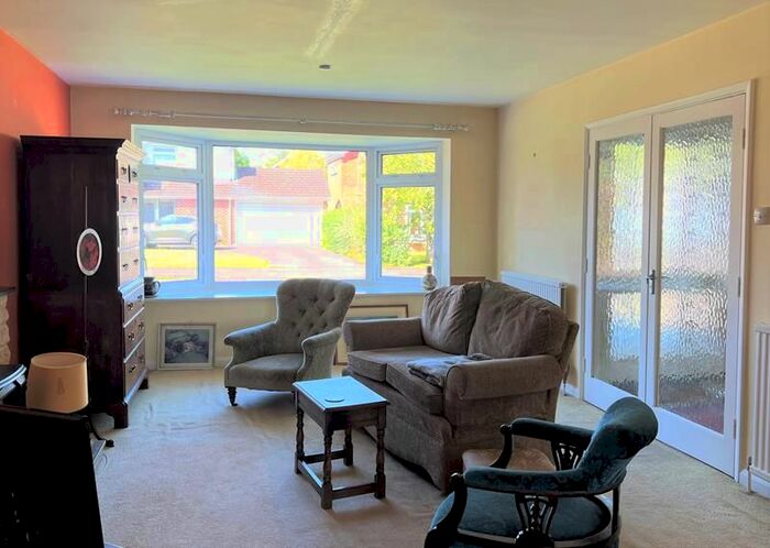 4 Bedroom Detached House For Sale In Abbots Court Drive, Tewkesbury, Gloucestershire, GL20