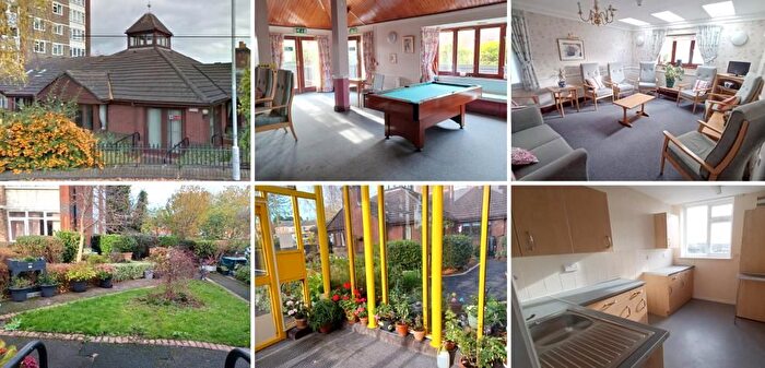 2 Bedroom Flat To Rent In David Garrick Gardens, Bloomfield Crescent, Lichfield, WS13