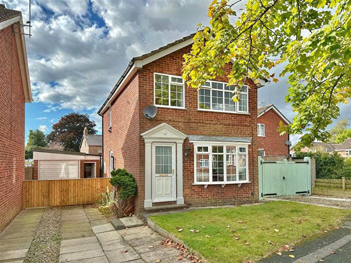 3 Bedroom Detached House For Sale In The Nurseries, Easingwold, York, YO61