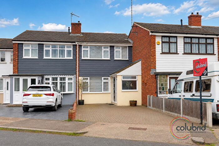 3 Bedroom Terraced House For Sale In Rose Valley Crescent, Stanford-Le-Hope, SS17