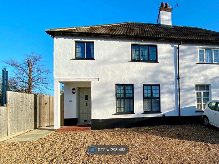 4 Bedroom Semi-Detached House To Rent In Stoke Road, Guildford, GU1