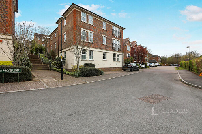 2 Bedroom Flat To Rent In Brooklands, Haywards Heath, West Sussex, RH16