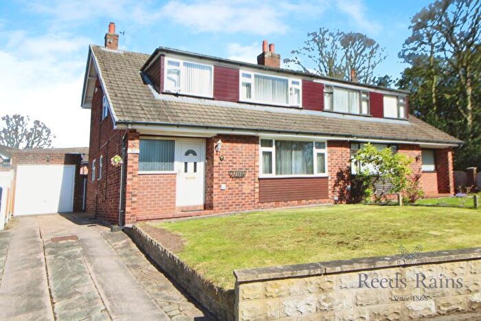3 Bedroom Semi Detached House For Sale In Brockhurst Way, Northwich, Cheshire, CW9