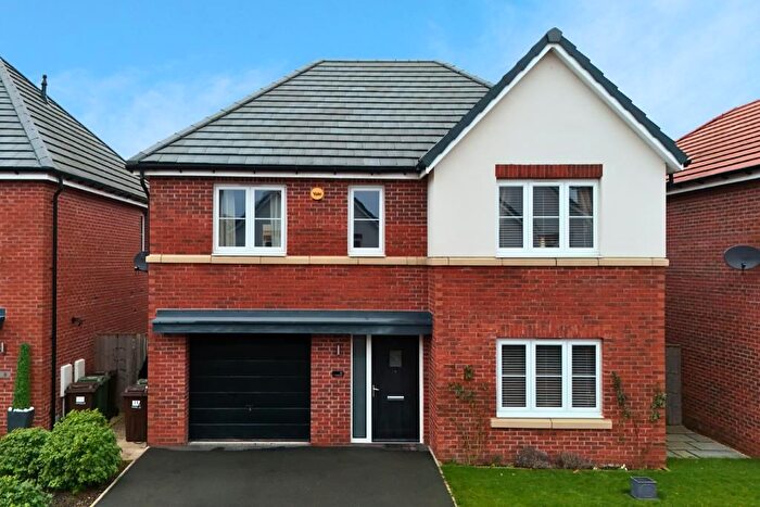 4 Bedroom Detached House For Sale In Darcy Close, Pontefract, WF8