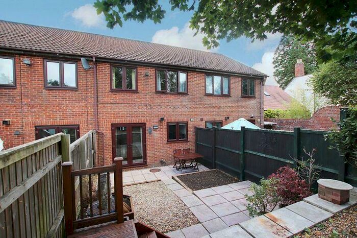 3 Bedroom Terraced House To Rent In White Horse View, Chapmanslade, BA13