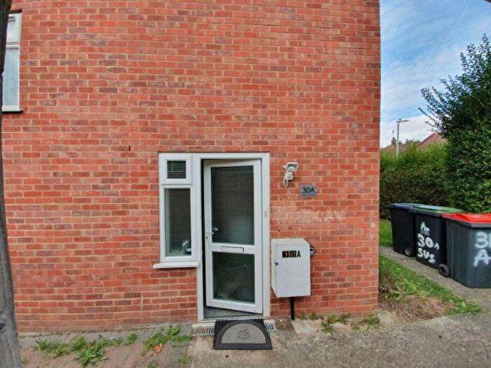 4 Bedroom Semi-detached House To Rent In Sussex Avenue, Canterbury, Kent, CT1