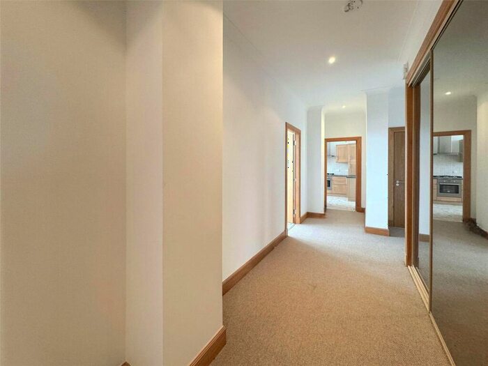 2 Bedroom Flat To Rent In Cadzow Street, Hamilton, South Lanarkshire, ML3