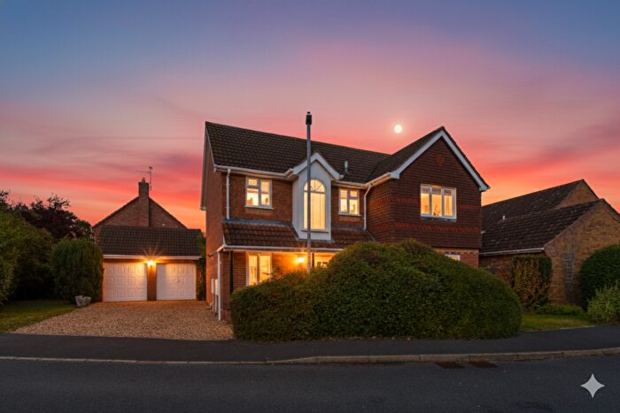 4 Bedroom Detached House For Sale In Russell Drive, Cowbit, Spalding, Lincolnshire, PE12