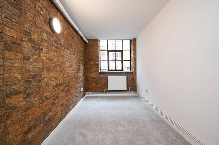 Studio To Rent In Springfield House, Dalston, London, E8