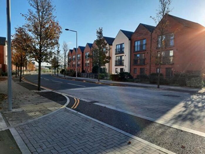 3 Bedroom Town House To Rent In Yr Hafan, Swansea, SA1