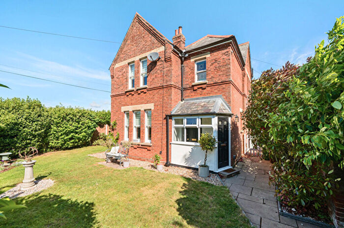 3 Bedroom Detached House For Sale In School Road, Potter Heigham, NR29