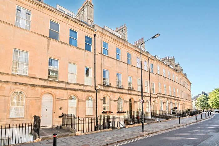 3 Bedroom Maisonette To Rent In Henrietta Street, Bath, BA2