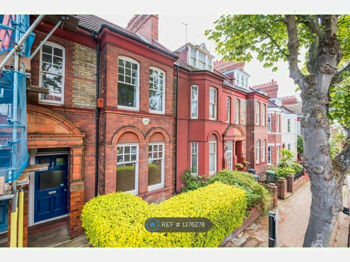 4 Bedroom Terraced House To Rent In Amesbury Avenue, London, SW2