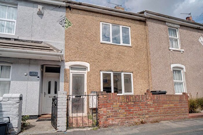 2 Bedroom Terraced House For Sale In Redcliffe Street, Swindon, Wiltshire, SN2