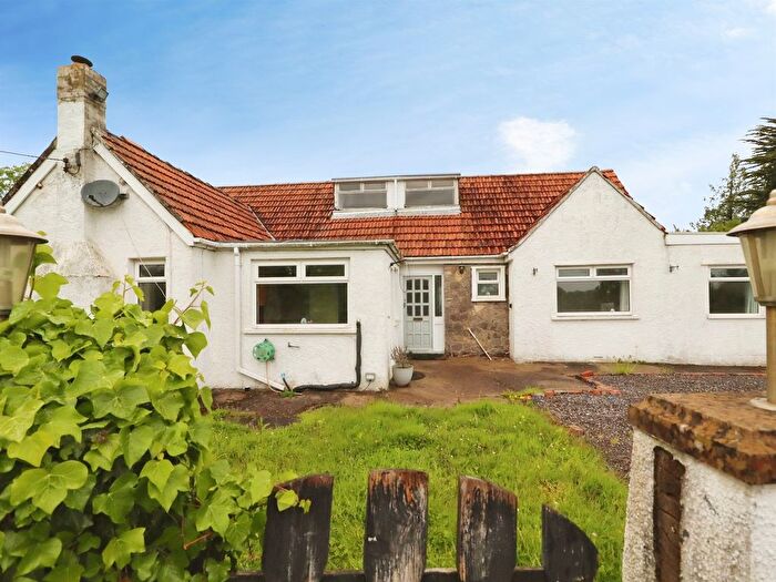 4 Bedroom Detached Bungalow For Sale In Port Road, Wenvoe, Cardiff, CF5