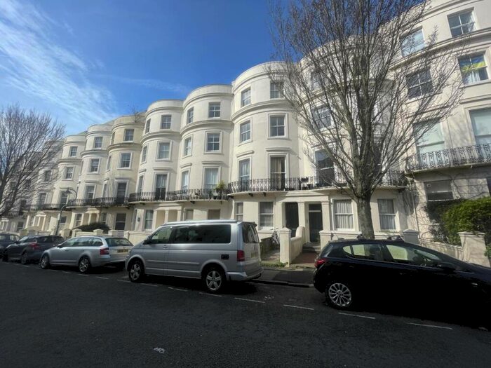 Studio To Rent In Lansdowne Place, Hove, East Sussex, BN3