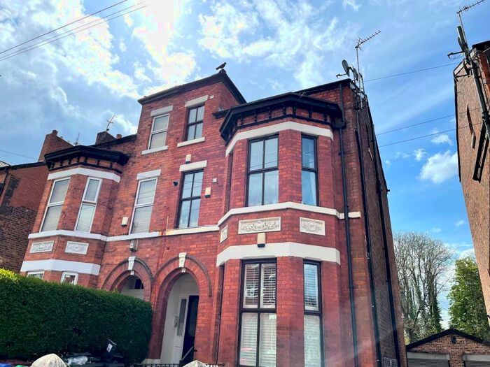 1 Bedroom Apartment To Rent In Central Road, West Didsbury, M20