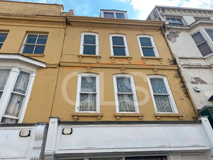 1 Bedroom Flat To Rent In Newborough, Scarborough, YO11