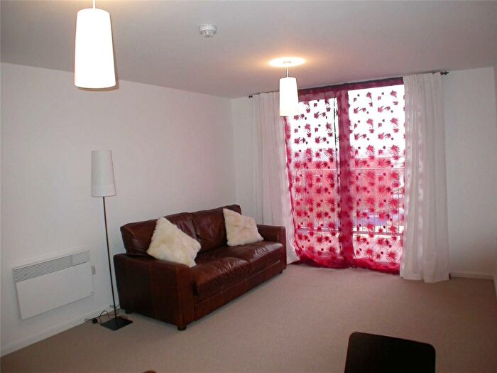 2 Bedroom Flat To Rent In Stillwater Drive, Sports City, Openshaw, Manchester, M11