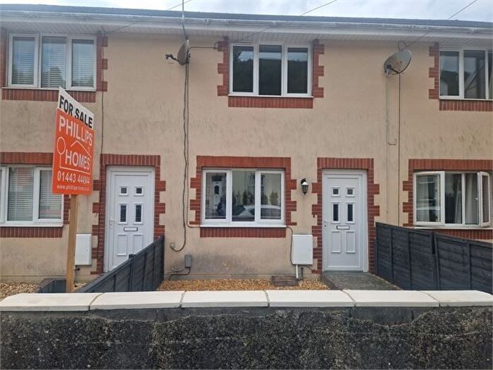 3 Bedroom End Of Terrace House To Rent In Trealaw Road, Trealaw, Rhondda Cynon Taff., CF40