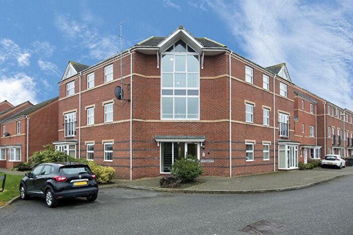 2 Bedroom Flat For Sale In Alma Road, Banbury, OX16