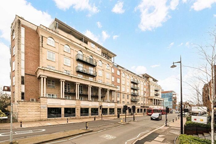 Studio To Rent In Worple Road, Wimbledon, SW19