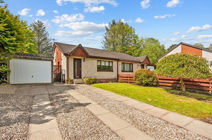 2 Bedroom Semi-Detached Bungalow For Sale In Parkside Court, Plean, Stirling, FK7