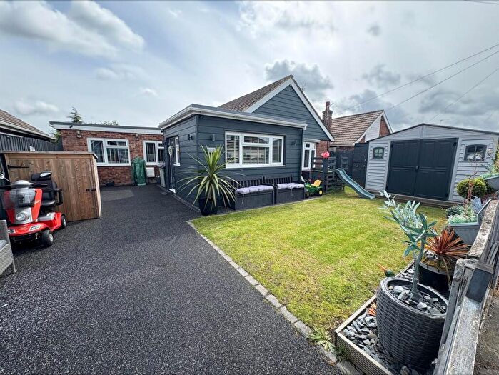 6 Bedroom Detached Bungalow For Sale In Seacroft Road, Mablethorpe, LN12