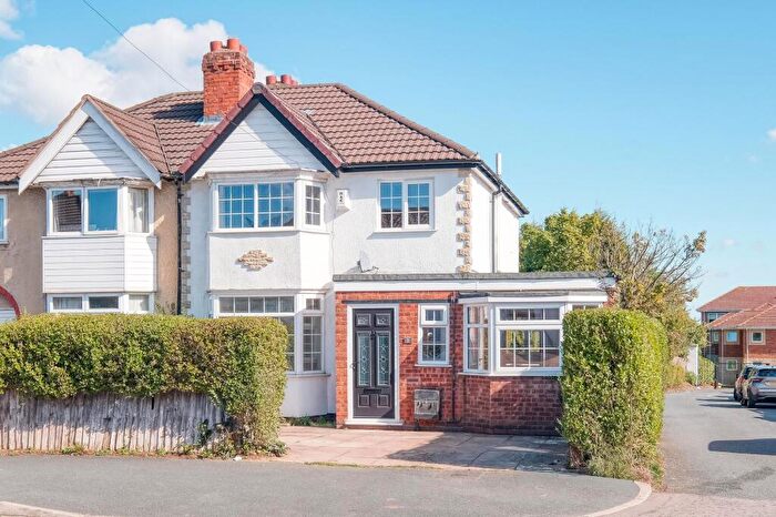 3 Bedroom Semi-Detached House For Sale In Gannow Road, Rednal, B45