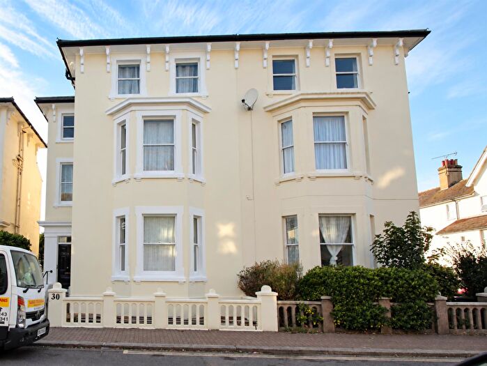 Studio For Sale In Norfolk Road, Littlehampton, BN17