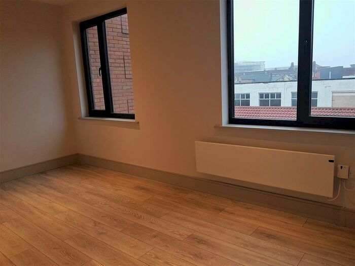 1 Bedroom Flat To Rent In Scotland Road, Warrington, WA1