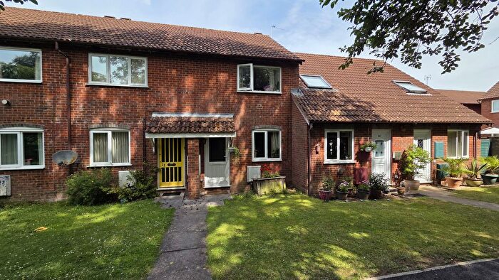 2 Bedroom Terraced House To Rent In Lloyd Close, Taunton, TA1