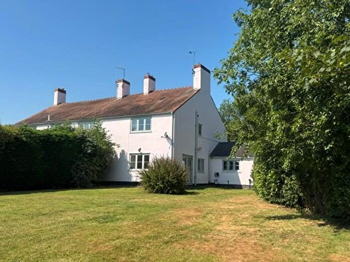 3 Bedroom Semi-Detached House To Rent In Top Farm, Erbistock, Wrexham, LL13