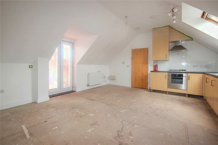 1 Bedroom Apartment To Rent In Oxenham Court, St George, Bristol, BS5