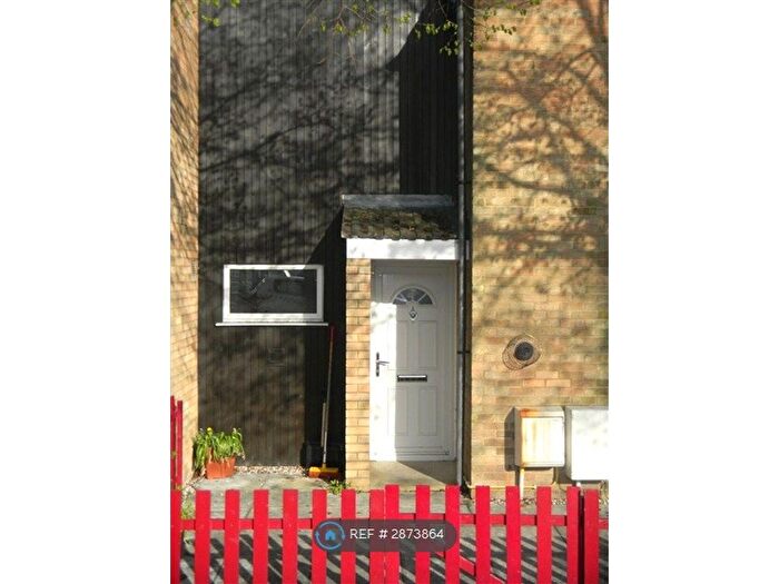 3 Bedroom Terraced House To Rent In Lisle Walk, Cambridge, CB1