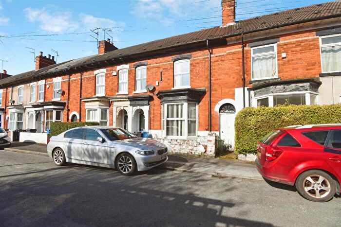 4 Bedroom Terraced House For Sale In Hinderwell Street, Hull, HU5